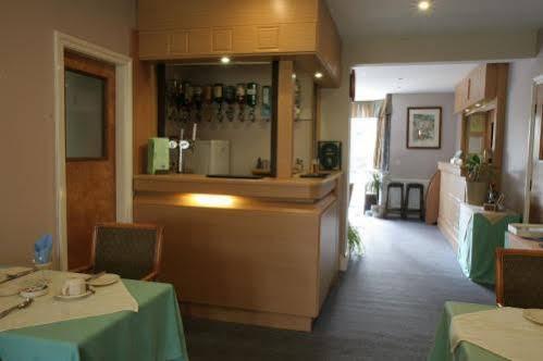 Heath Lodge Hotel Nr Nec บิกเกนฮิลล์ ภายนอก รูปภาพ